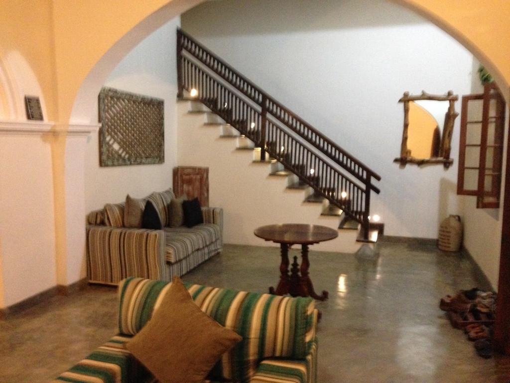 Khalid'S Guest House Галле Экстерьер фото