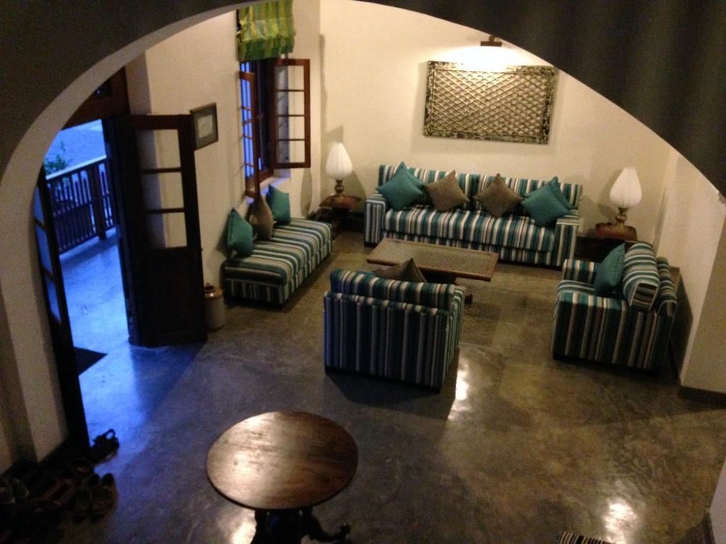 Khalid'S Guest House Галле Экстерьер фото