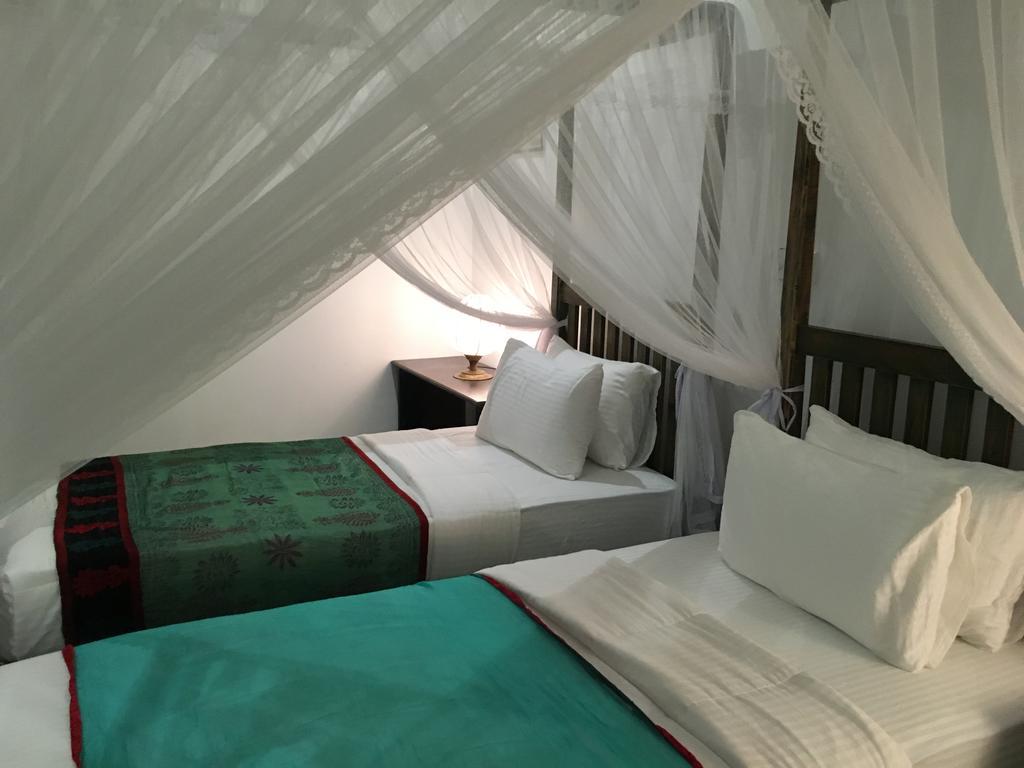 Khalid'S Guest House Галле Экстерьер фото