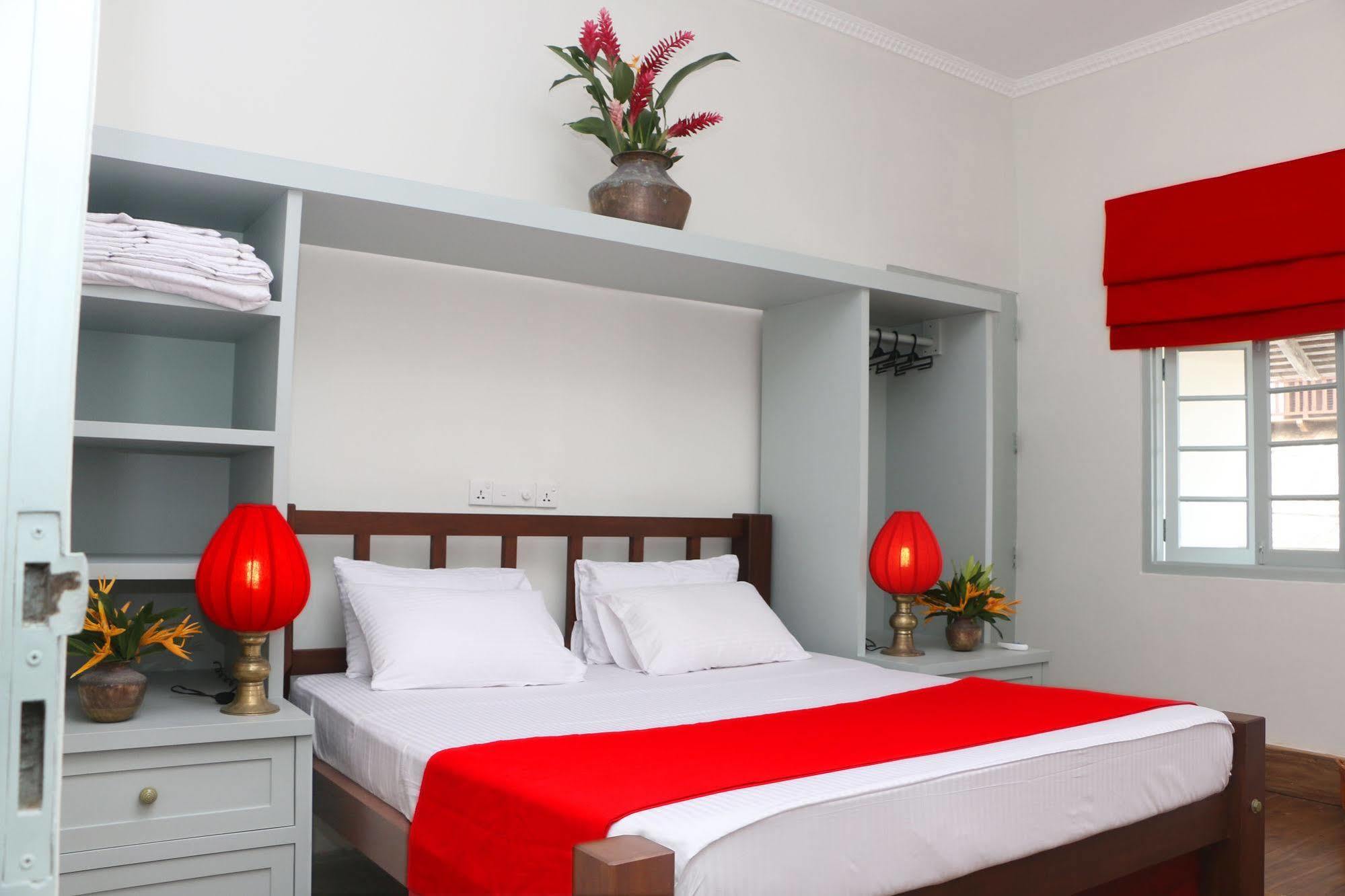 Khalid'S Guest House Галле Экстерьер фото