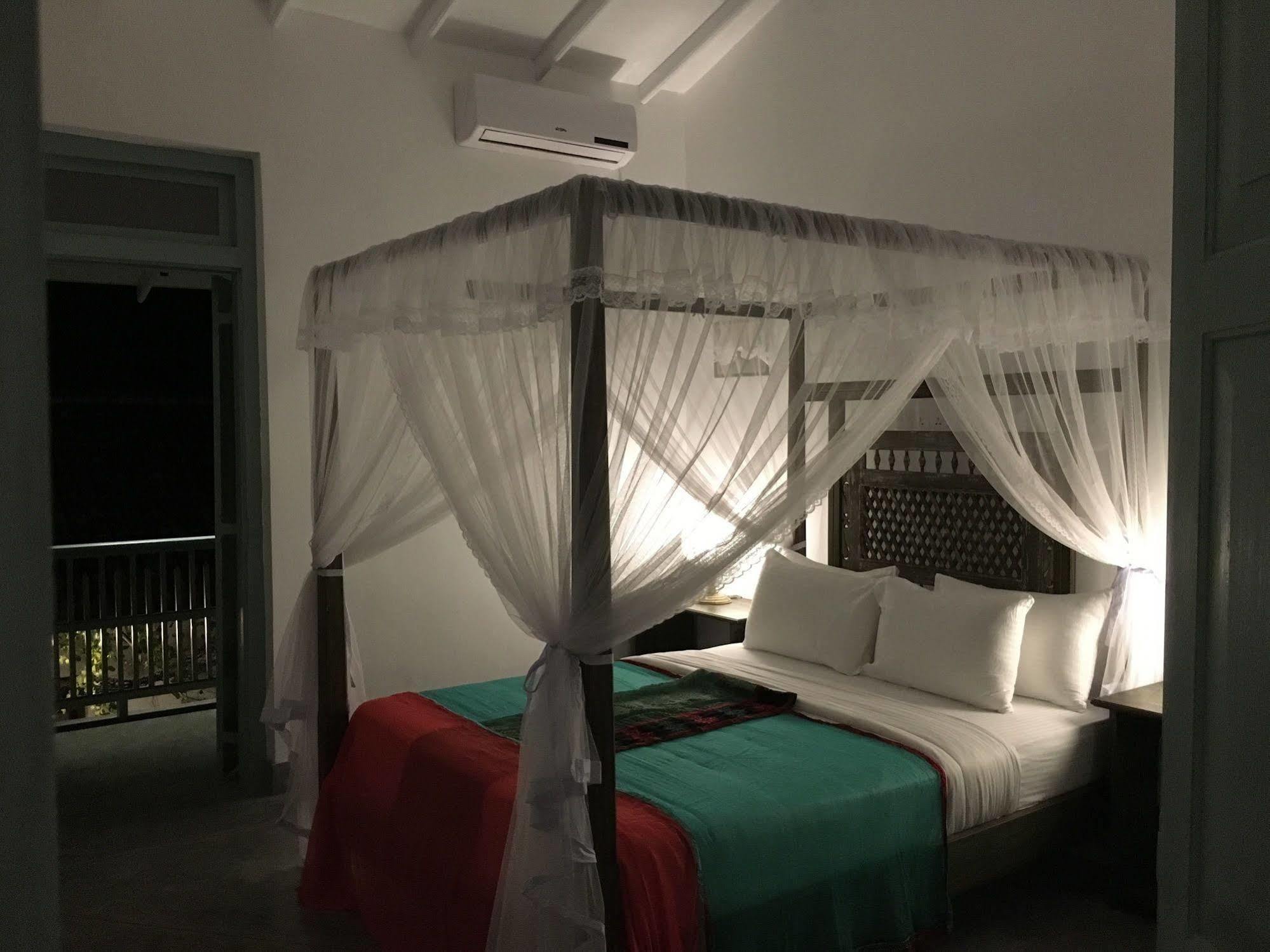 Khalid'S Guest House Галле Экстерьер фото