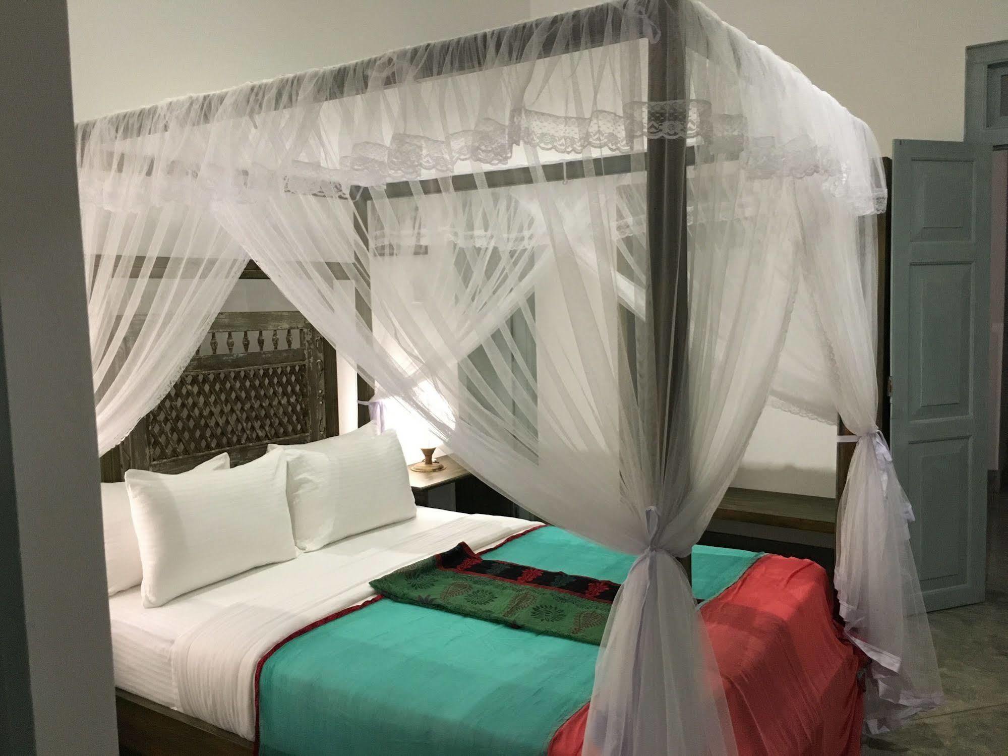Khalid'S Guest House Галле Экстерьер фото